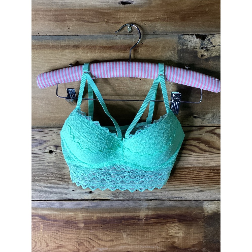 Victoria Secret Mint Green Bralette Size XS Lace Adjustable Straps Underwire